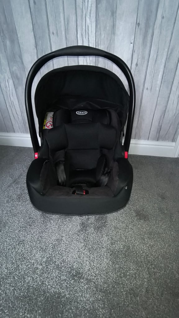 image for Graco car seat - FREE