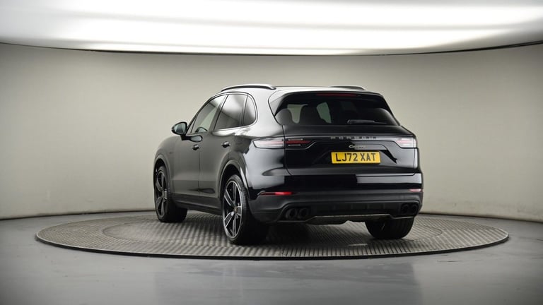 2022 Porsche Cayenne 3.0 V6 E-Hybrid 17.9kWh Platinum Edition TiptronicS 4WD Euro 6 (s/s) 5dr (3 ...