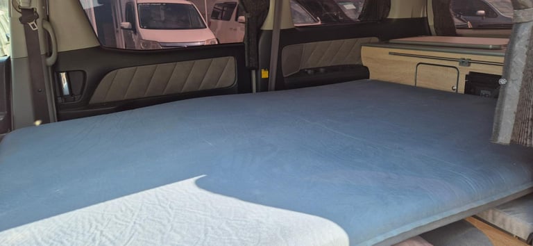 TOYOTA ALPHARD 2 BERTH CAMPERVAN WITH REAR CONVERSION AND FRIDGE