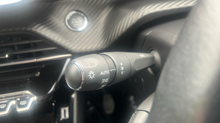 2020 Peugeot 208 1.2 PureTech 100 Allure 5dr Petrol Hatchback Hatchback Petrol Manual