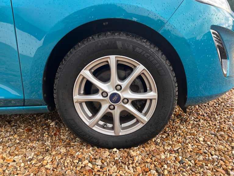 2018 Ford Fiesta 1.1 Ti-VCT Zetec Hatchback 5dr Petrol Manual Euro 6 (s/s) (85