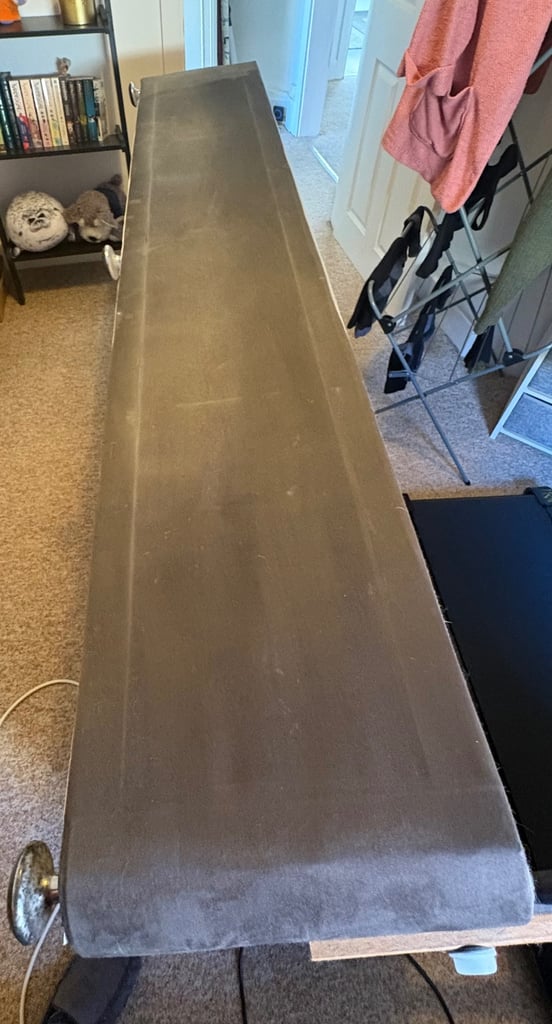 FREE!!! Single divan bed base with matching head board.