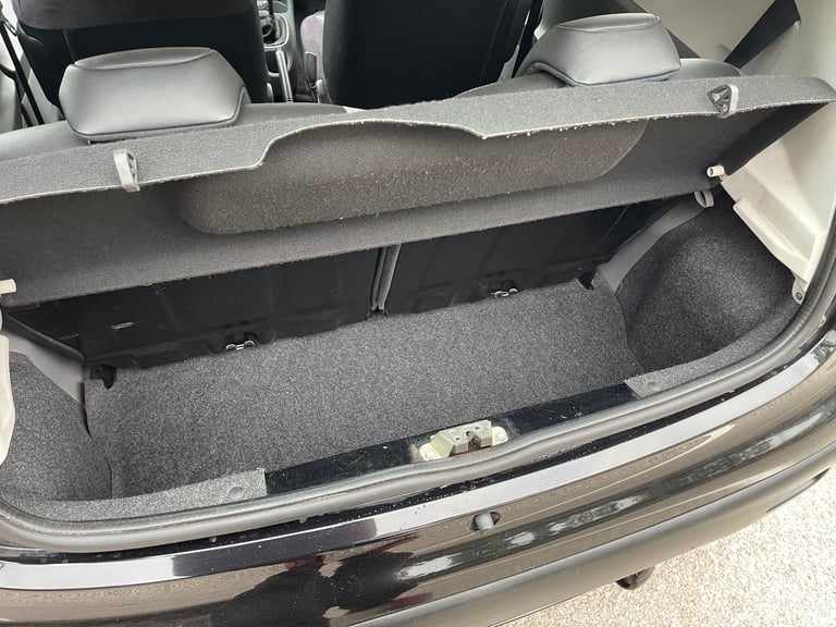Citroen, C1, Hatchback, 2010, Manual, 998 (cc), 3 doors