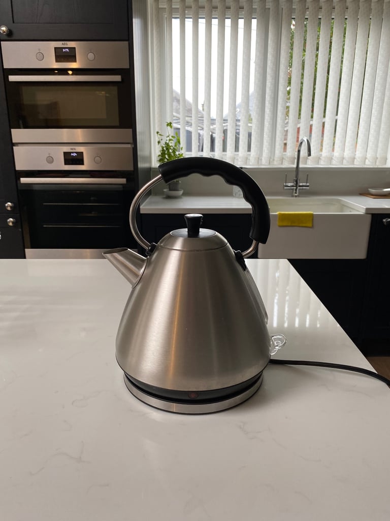 image for Chrome electric kettle