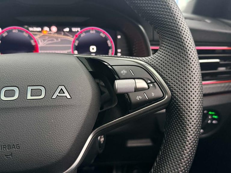 2025 Skoda Kamiq 1.5 TSI Monte Carlo Edition 5dr Manual SUV Petrol Manual