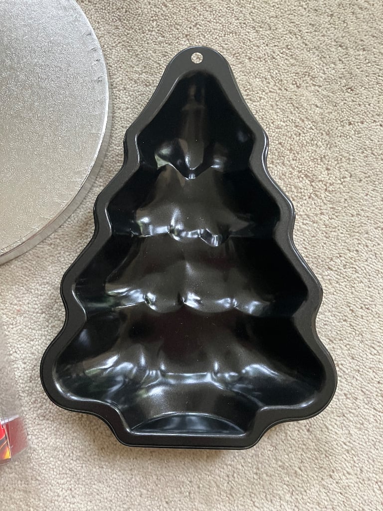 Baking: Cake Board/Christmas Tree Cake Baking Tin/Cake Decorations/Candles
