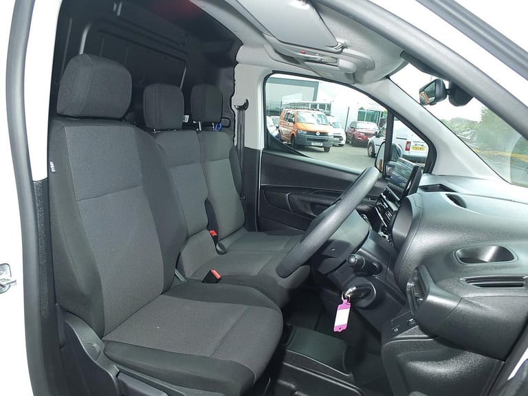 2024 Citroën Berlingo 1000 M Driver Edition BlueHDi 100PS S&S L1 Small Panel Van