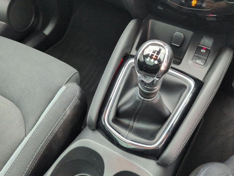 2018 Nissan Qashqai 1.2 DIG-T N-Connecta SUV 5dr Petrol Manual Euro 6 (s/s) (115 ps) - SUNROOF, H...