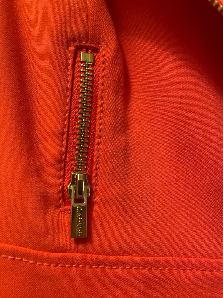 CALVIN KLEIN CHIC FUCHSIA COLOUR DRESS - SIZE 4/UK 8