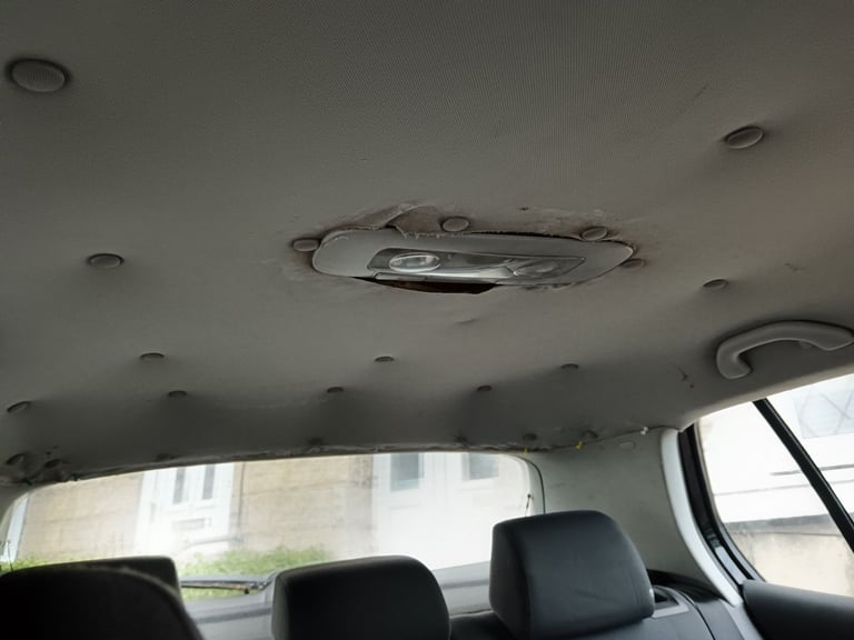 Volkswagen, GOLF SPORT FSI AUTO, Hatchback, 2006, 1984 (cc),5 doors - Image 2