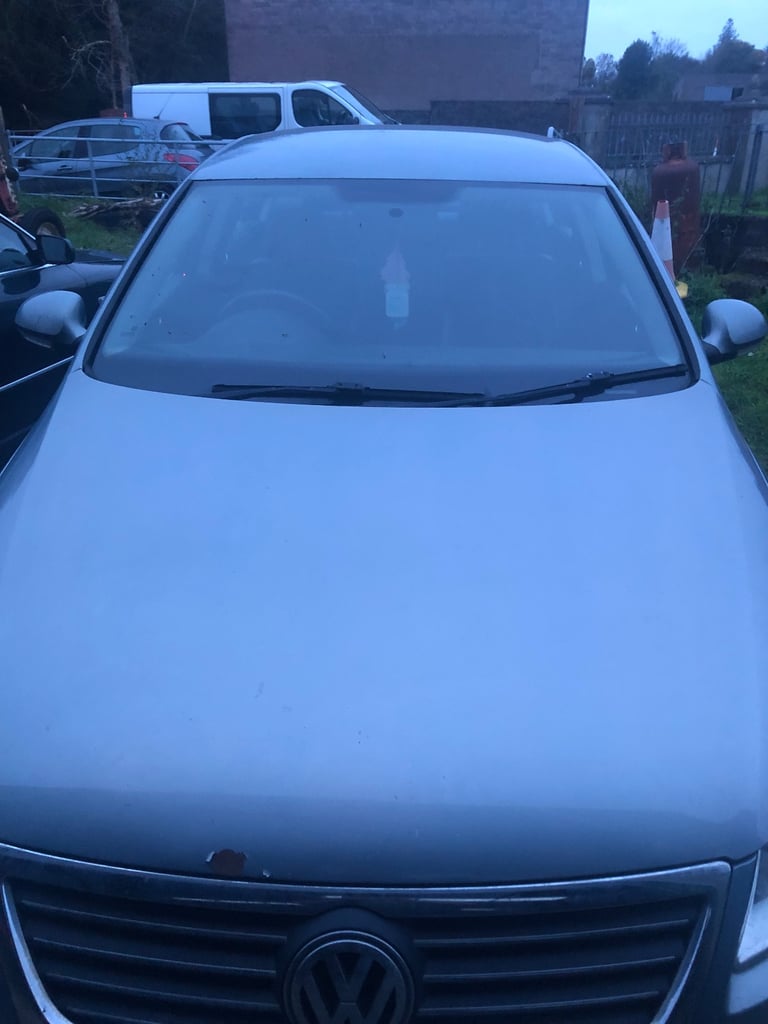 Volkswagen, PASSAT, Saloon, 2010, Manual, 1968 (cc),4 doors - Image 3