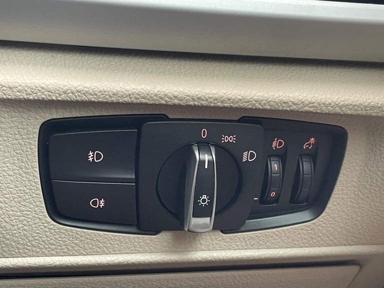 2012 BMW 1 Series 2.0 120d SE Euro 5 (s/s) 5dr HATCHBACK Diesel Manual