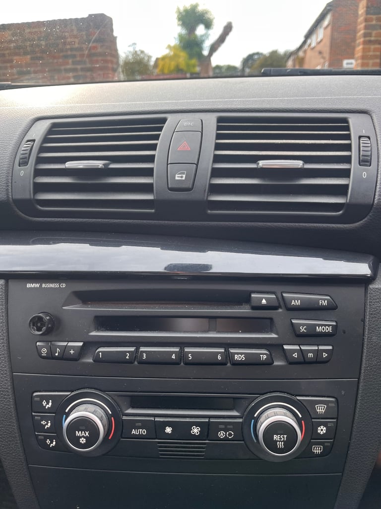 BMW, 1 SERIES, Hatchback, 2008, Semi-Auto, 1599 (cc), 5 doors