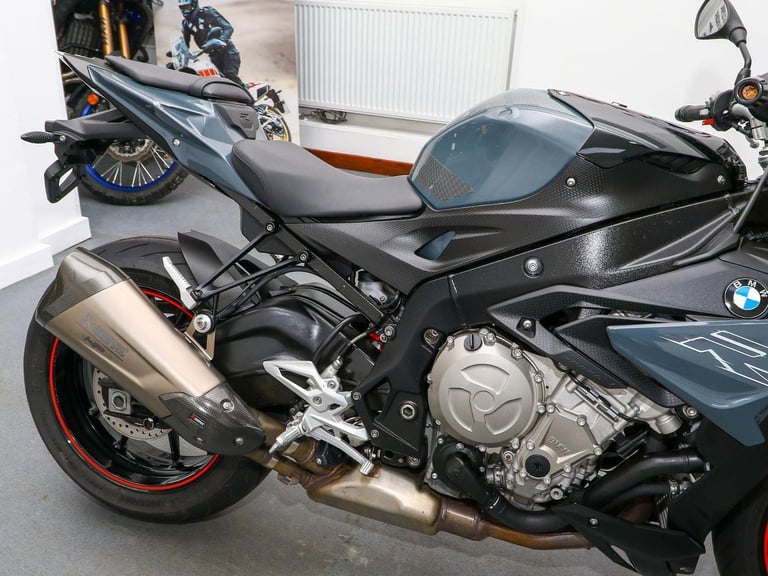 2017 BMW S1000R Sport. ONLY 9,237 MILES. Akrapovic Exhaust. Great Value £7,495