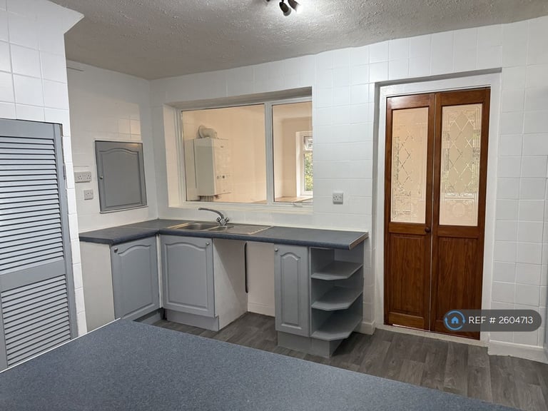 3 bedroom house in Nixon Avenue, Ramsgate, CT12 (3 bed) (#2604713)