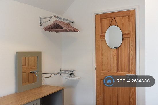 2 bedroom house in Castle Road, Southsea, PO5 (2 bed) (#2614800)