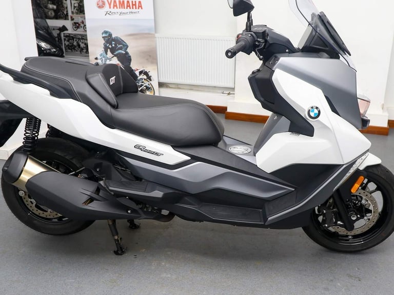 2022, '22 BMW C400 GT Scooter. A2 Legal scooter. ONLY 600 MILES. £6,395