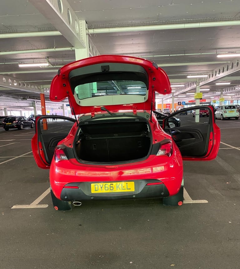 Vauxhall astra GTC, Hatchback, 2016, Manual, 1364 (cc), 3 doors