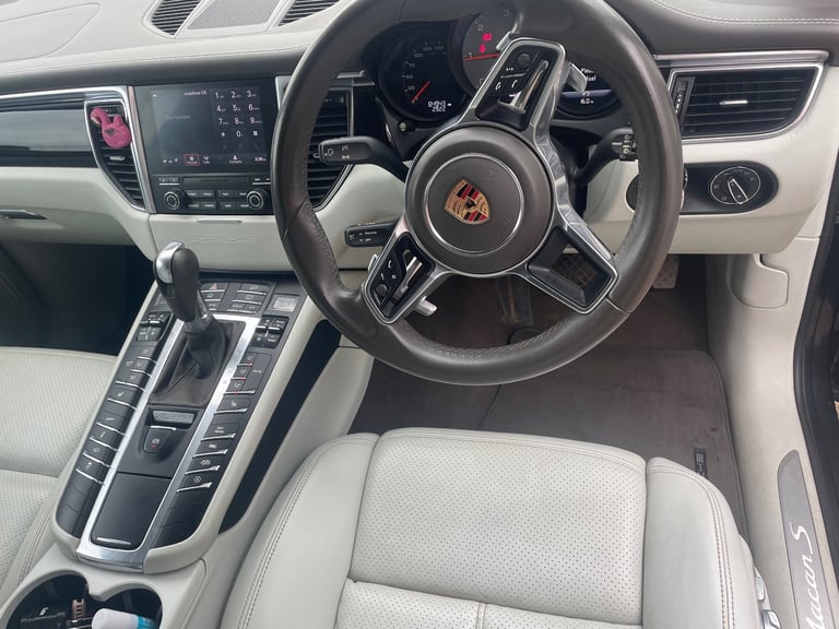 Porsche, MACAN, Estate, 2017, Semi-Auto, 2967 (cc), 5 doors