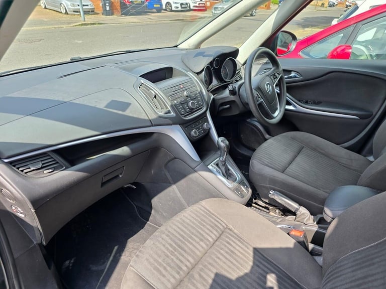 2016 Vauxhall Zafira 1.4i Turbo Exclusiv Auto Euro 6 5dr MPV Petrol Automatic