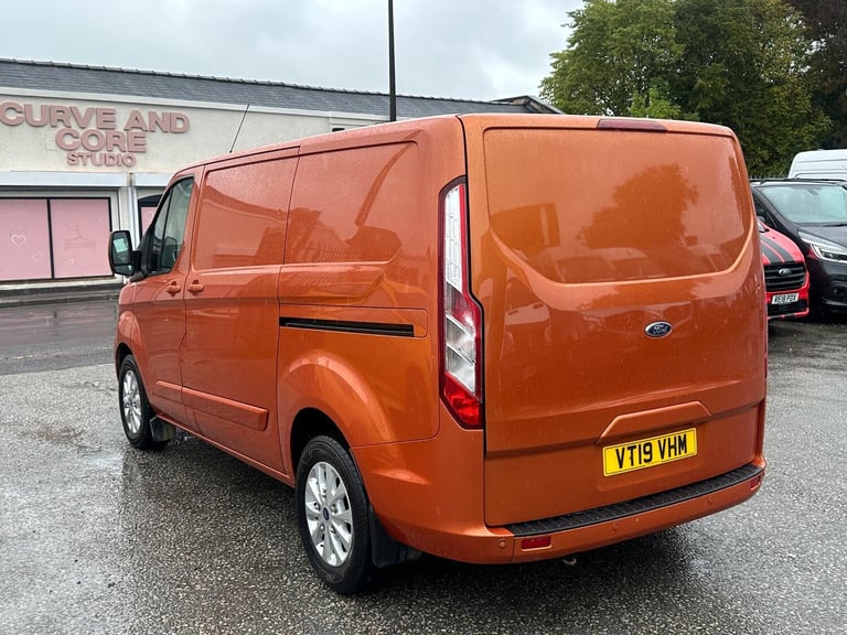  Ford Transit Custom 2.0 300 EcoBlue Limited L1 H1 Euro 6 (s/s) 5dr Diesel Manual