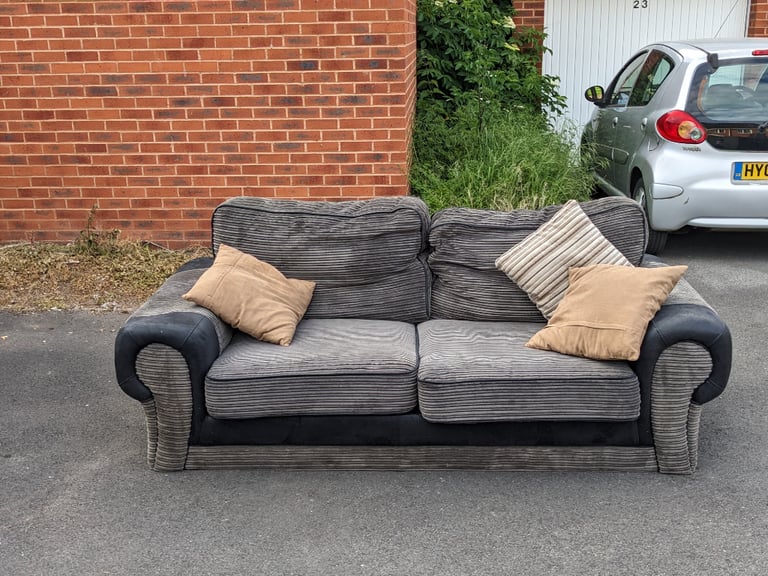Free Sofa - Good Condition (Taunton)