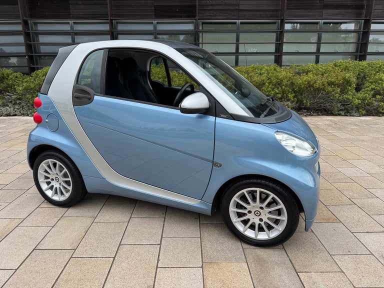 2011 smart fortwo Passion mhd 2dr Softouch Auto [2010] COUPE Petrol Automatic