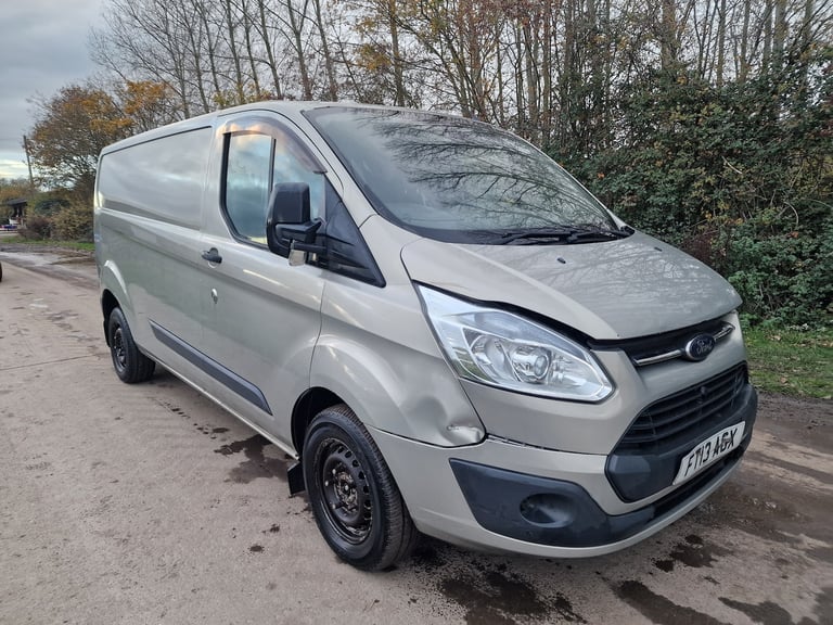 2013 Ford Transit Custom Gold LWB  Drives Perfect  8m MOT  Spares Repairs