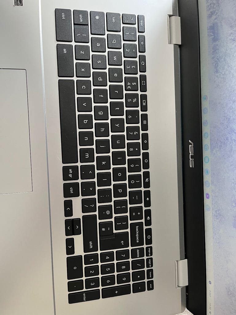 ASUS CX1700CK NOTEBOOK