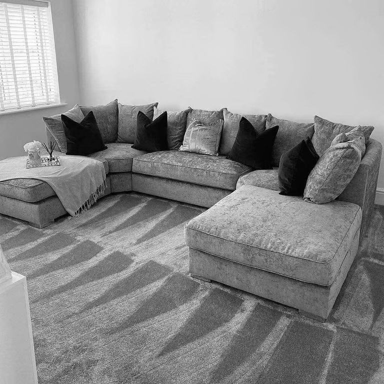 image for The Luxury U-Shaped Shimmer Velvet Sectional