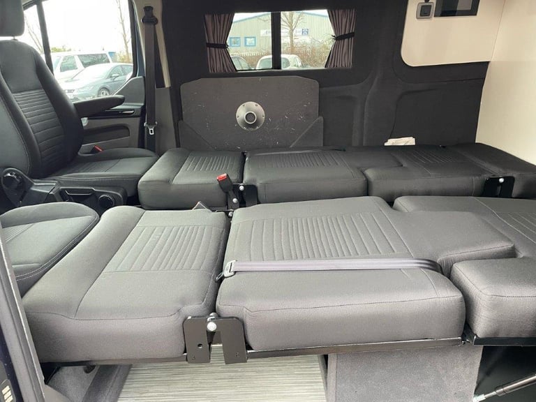 Wellhouse Maxus D7 LWB High Top