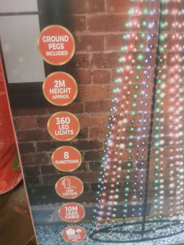 Brand new Christmas Tree 