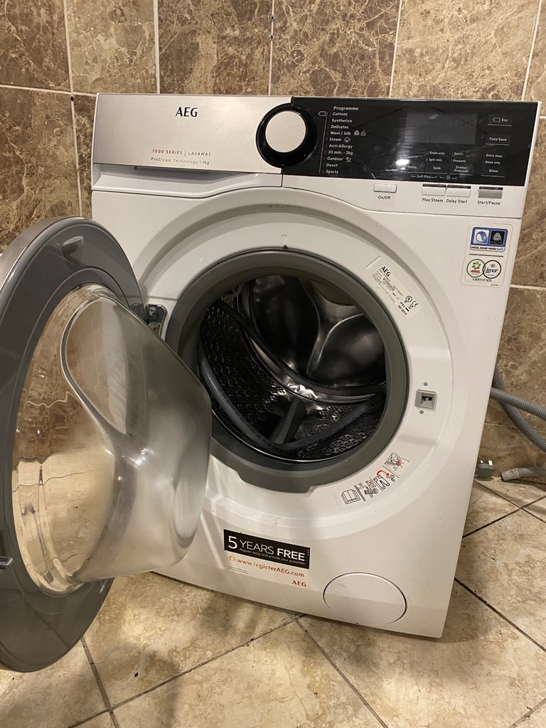 Free delivery 🚚 AEG Washing Machine £160