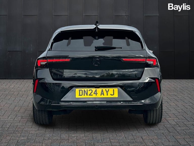 2024 Vauxhall Astra Astra 1.2T Ultimate 5dr Hatchback Petrol Manual