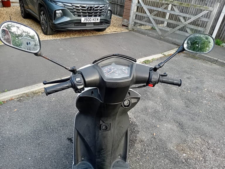 Peugeot, KISBEE, 2018, 49 (cc)