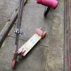 SCOOTER Childrens to teenagers scooter good condition 