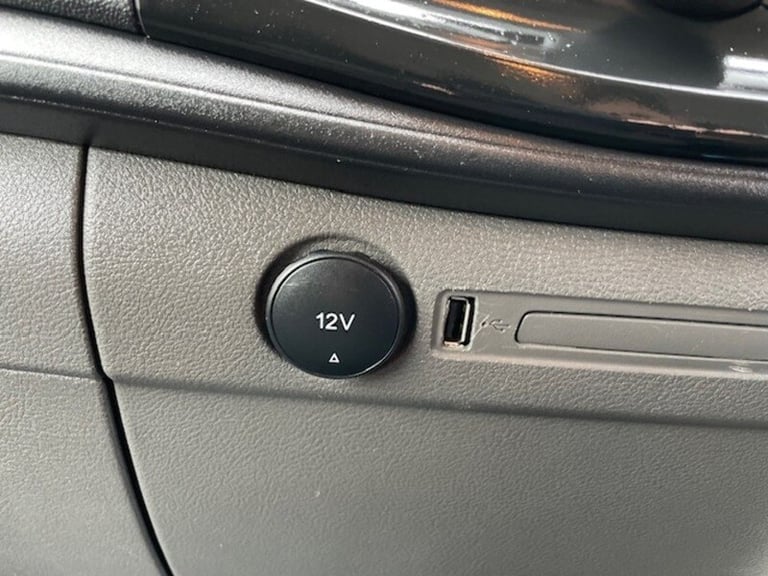 2023 Ford Transit Custom 300 EcoBlue Leader Panel Van Diesel Manual