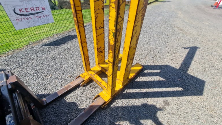 Forklift lifting frame jib with hook tractor telehandler 