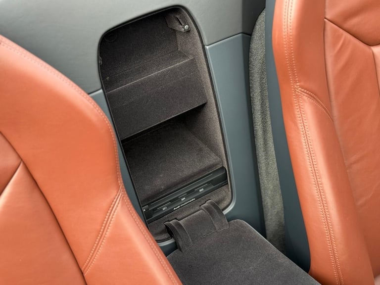 Audi R8 5.2 FSI V10 Spyder S Tronic quattro Euro 6 (s/s) 2dr