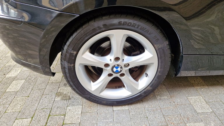 BMW, 1 SERIES, Hatchback, 2009, Manual, 1599 (cc), 3 doors