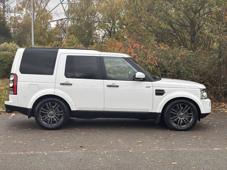 2016 Land Rover Discovery 3.0 SDV6 Graphite 5dr Auto ESTATE DIESEL Automatic