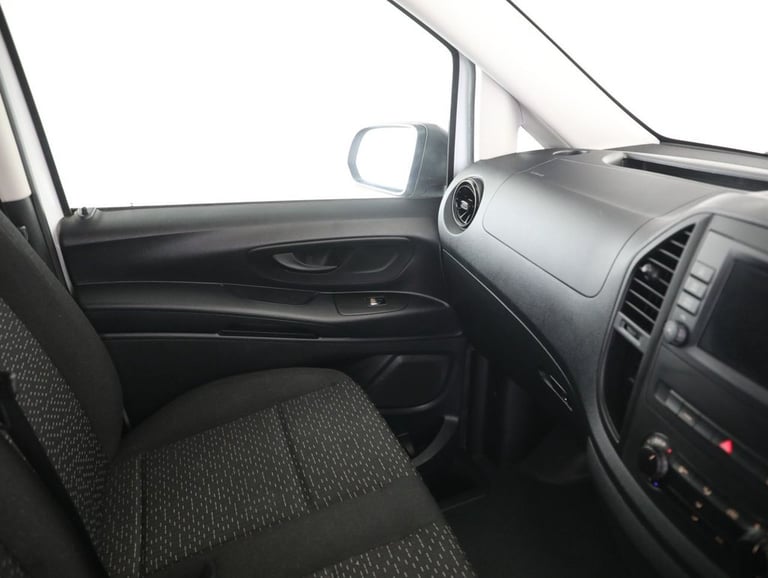 2023 Mercedes-Benz Vito 116 e 66kWh Progressive Panel Van 6dr Electric Auto FWD L2 (LWB) (115 ps)...