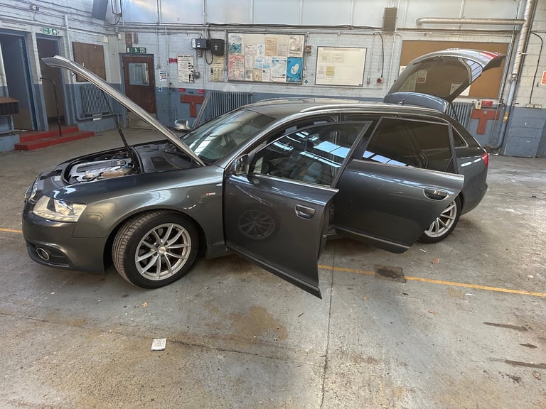 Audi A6 Avant 2011 Semi-Auto Diesel Quattro