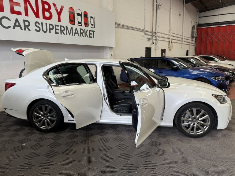 2015 Lexus GS 2.5 300h Premier Saloon 4dr Petrol Hybrid CVT Euro 5 (s/s) (223 ps) Saloon PETROL/E...