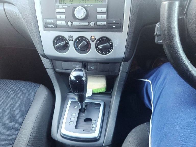 FORD FOCUS AUTOMATIC 1.6LT PETROL ULEZ COMPLIANT BARGAIN PRICE FULL MOT TILL SEPT 2026