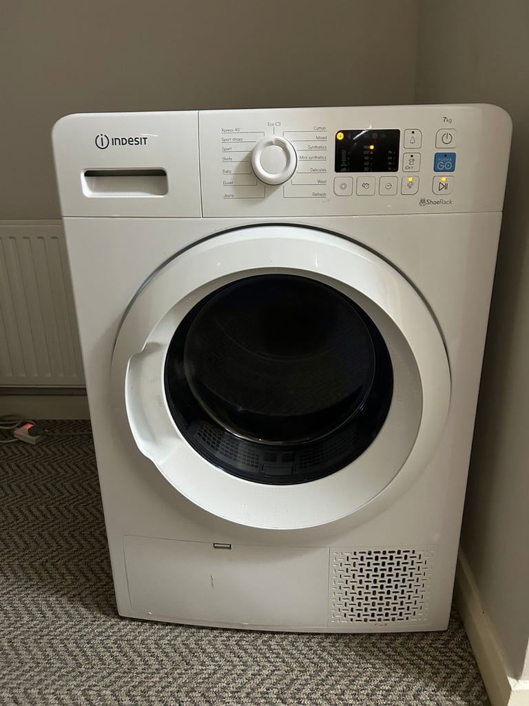 Indesit Heat pump dryer 