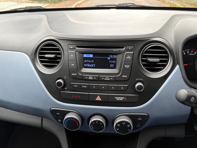 2014 Hyundai i10 1.0 SE Euro 5 5dr HATCHBACK Petrol Manual