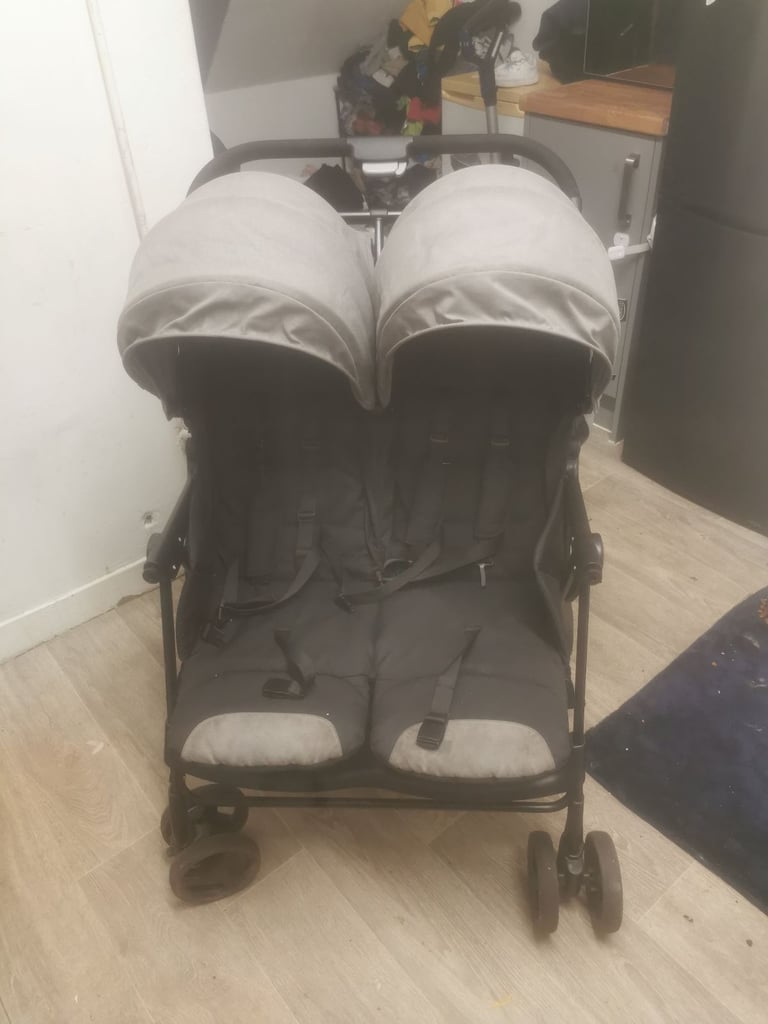 Double pram 