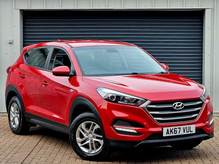 image for 2018 Hyundai Tucson 1.6 GDi Blue Drive S 5dr 2WD...HYUNDAI SERVICED! SUPERB!