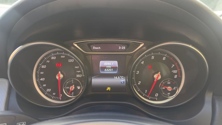 2018 Mercedes-Benz GLA 1.6 GLA180 Urban Edition SUV 5dr Petrol Manual Euro 6 (s/s) (122 ps) ESTAT...